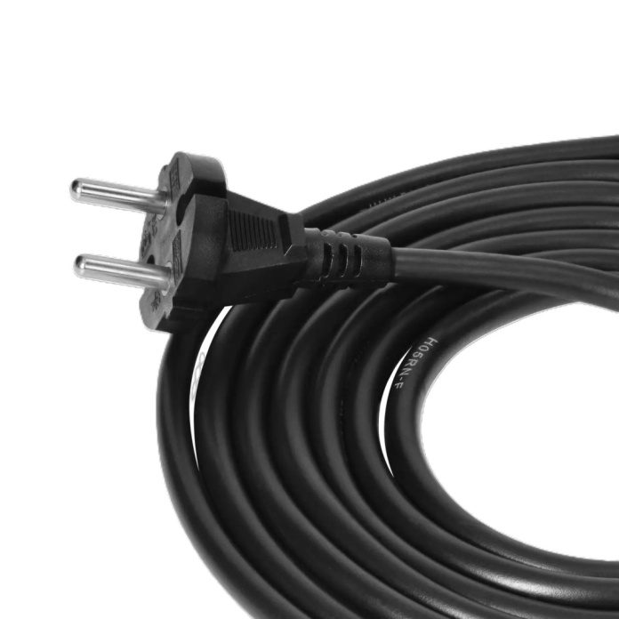 Kabel OR-AE-13283/3M posiada wtyczkę Uni-Schuko 230 V i końcówki tulejkowe.
